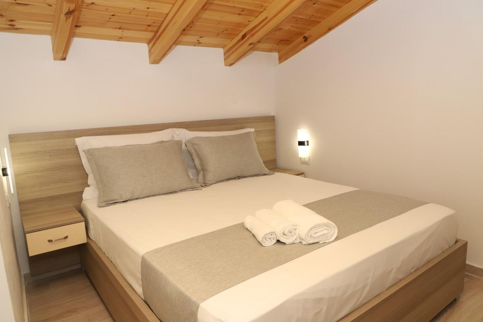 Guesthouse Kazazi Berat Exterior foto